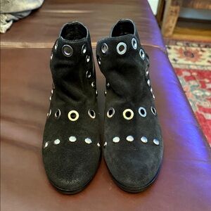 Sam Edelman Stylish Black Suede Ankle Boots with Eyelet Detailing